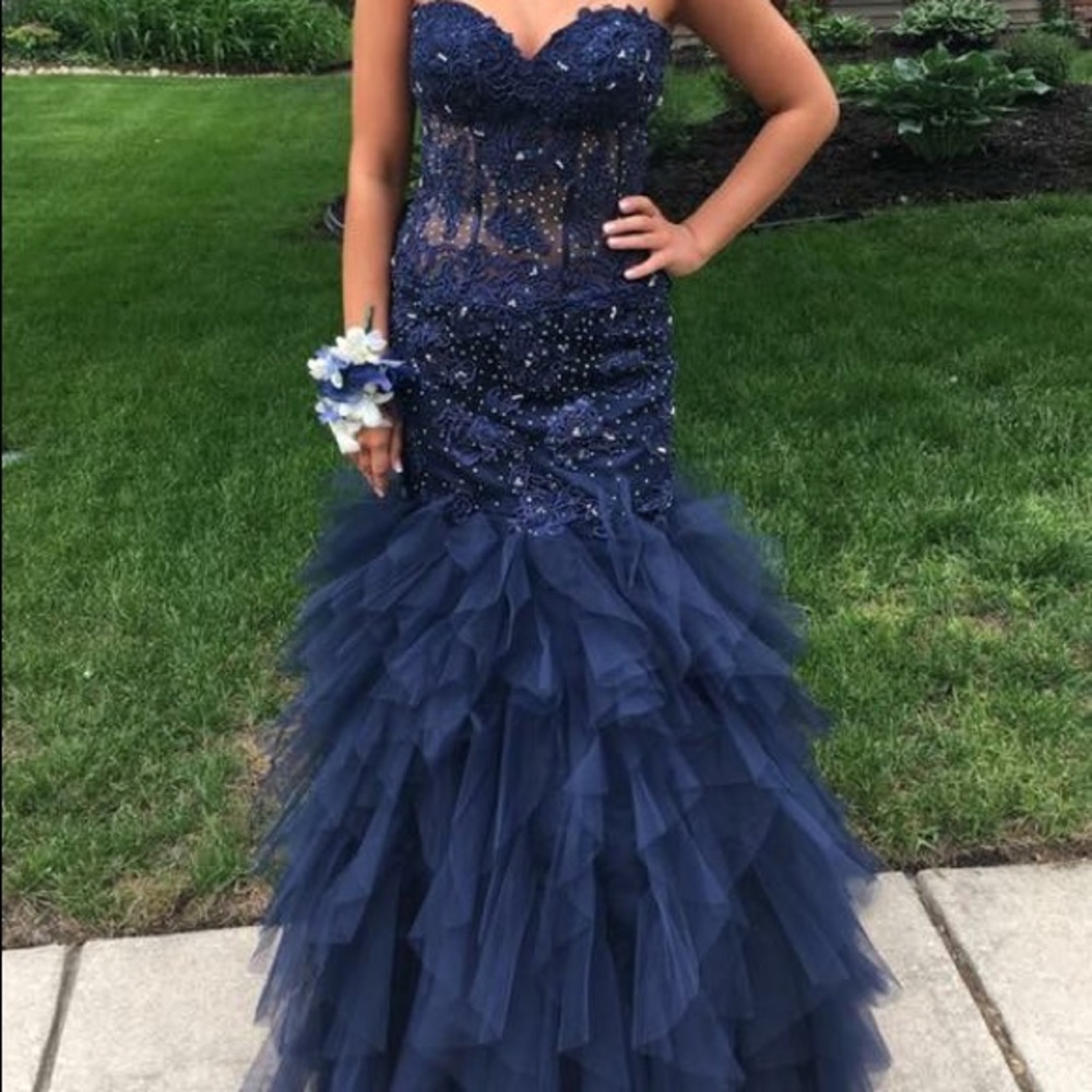Couture Prom Gown Size 6 Navy Blue